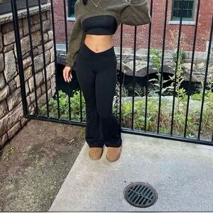 Aerie Flared leggings